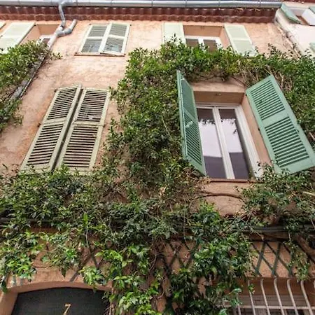 Charme Du Vieil Antibes, Au Calme 2/4pers. Appartement *